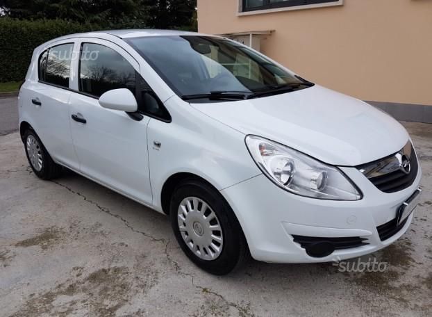 Sold Opel Corsa 1 0 65 Cv Neopaten Used Cars For Sale