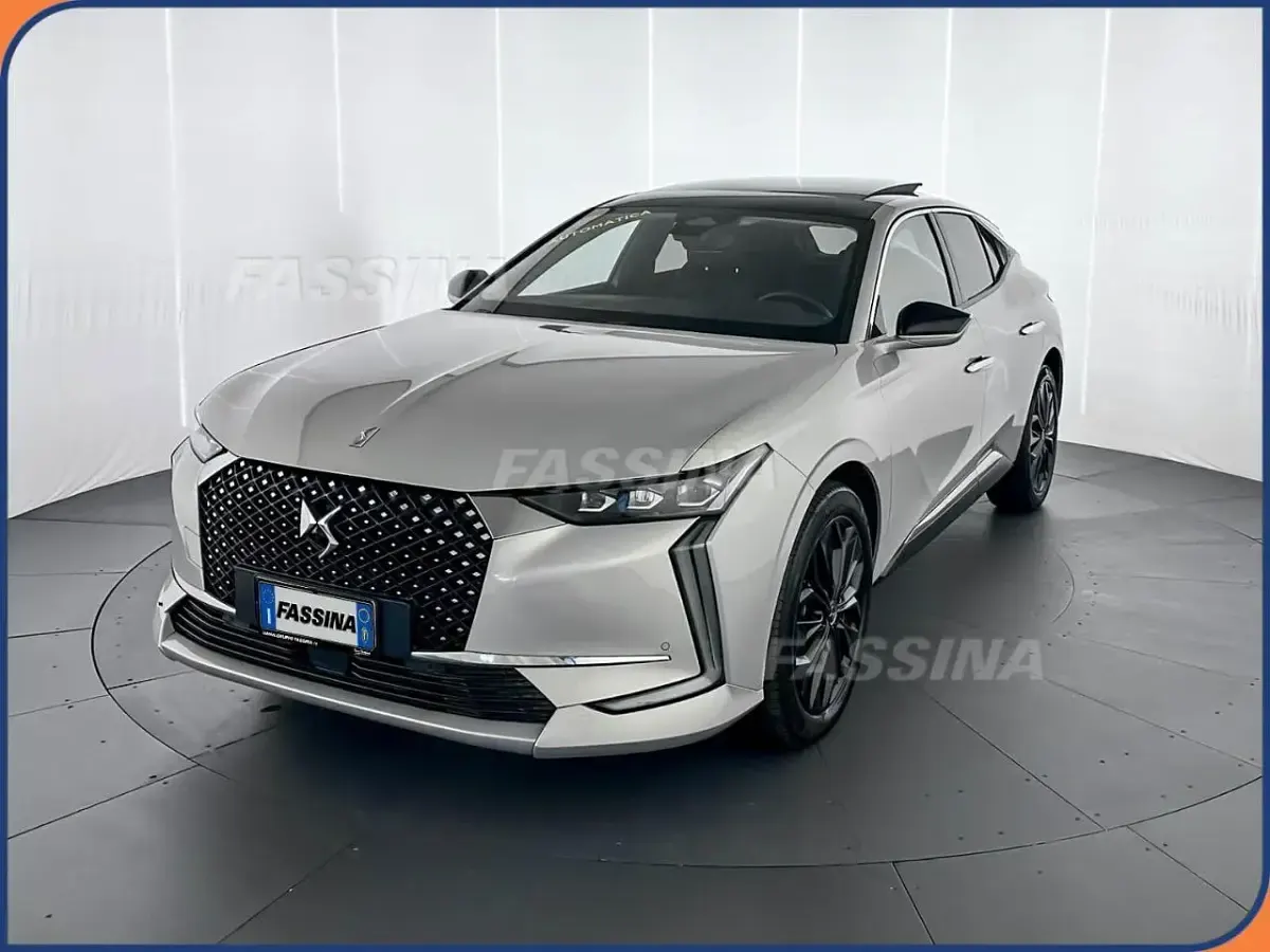Usado DS Automobiles DS4 Opera 130 CV (95 kW) 2024 Gris SUV