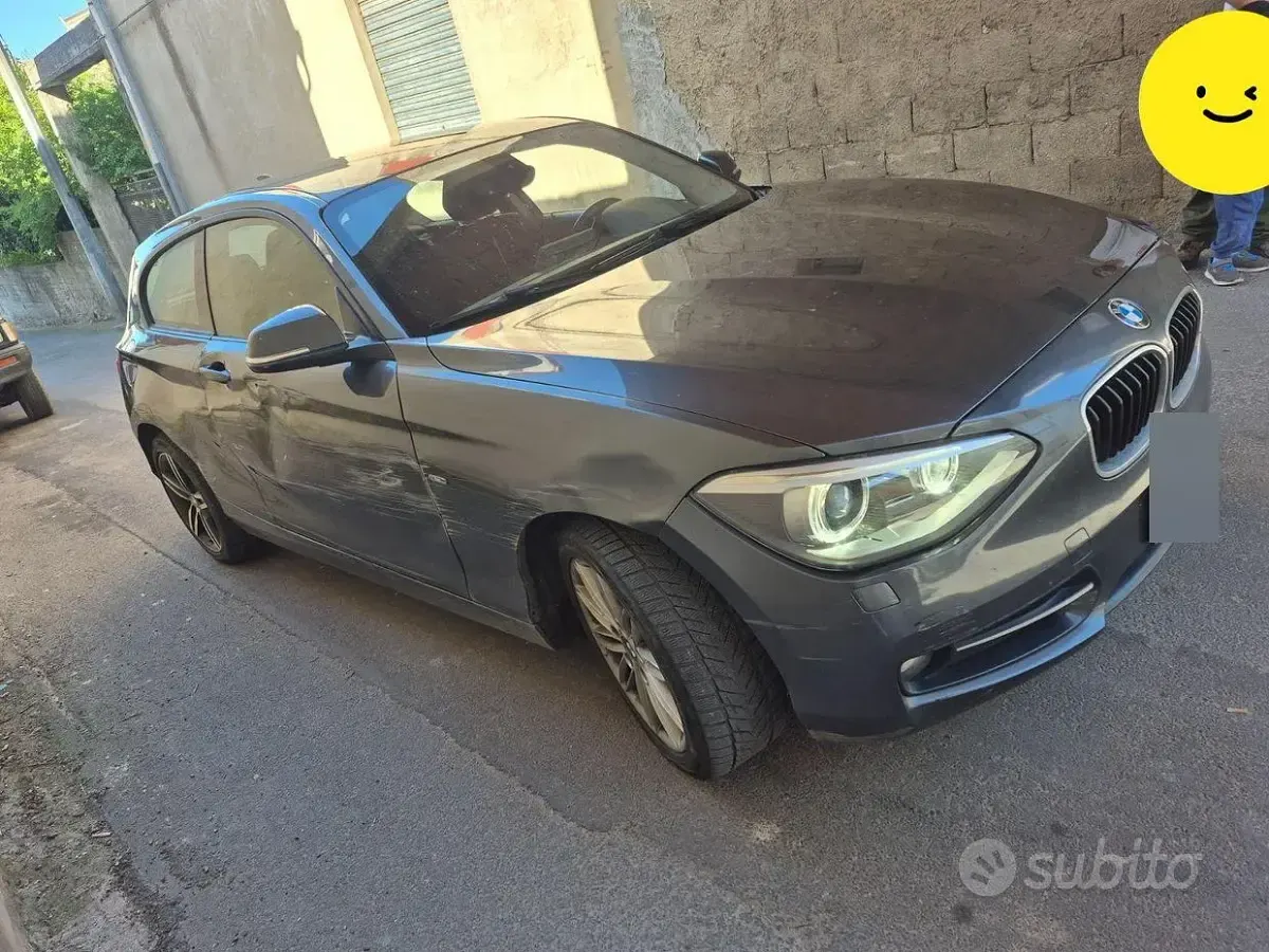 Usata BMW 118 Sport Line 143 CV (105 kW) 2014 Grigio Utilitaria