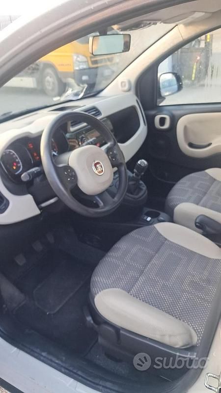 Begagnad Fiat Panda Trekking 85 HK (62 kW) 2015 Halvkombi