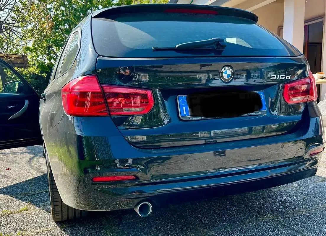 Usata BMW 316 116 CV (85 kW) 2018 Nero Station wagon