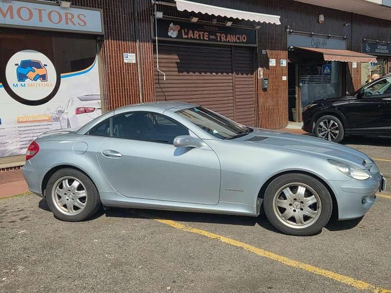 Usata Mercedes SLK200 163 CV (119 kW) 2004 Grigio Cabrio