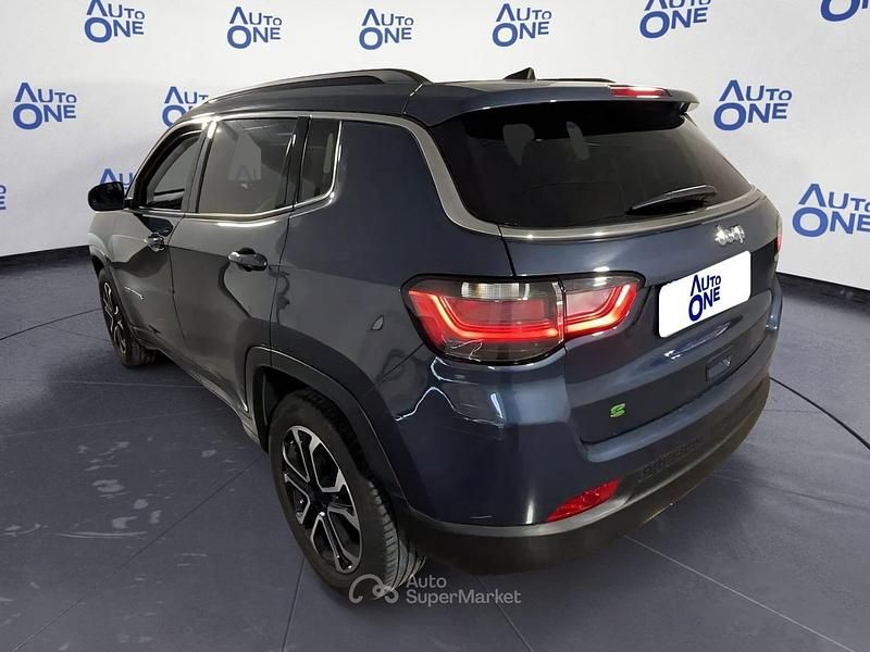Usata Jeep Compass Summit 241 CV (177 kW) 2022 Blu/azzurro SUV
