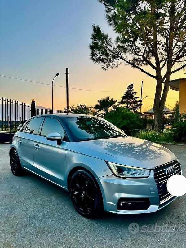 Usata Audi A1 116 CV (85 kW) 2015 Grigio Utilitaria