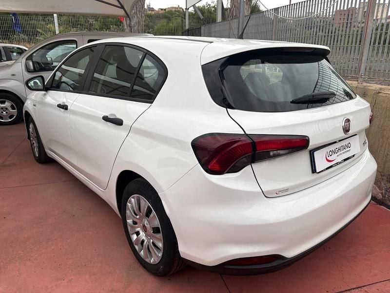 Usado Fiat Tipo Easy 95 HP (69 kW) 2019 Branco Carrinha