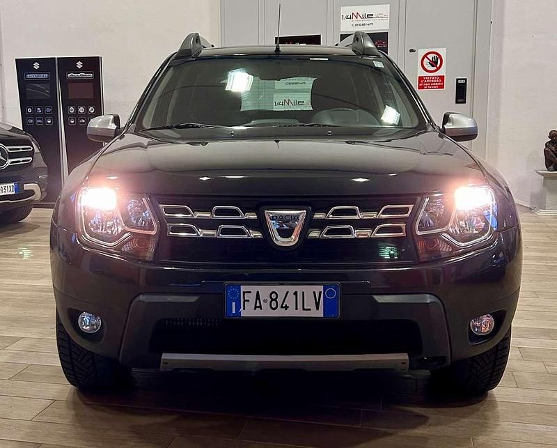 Usata Dacia Duster 109 CV (80 kW) 2015 Nero SUV
