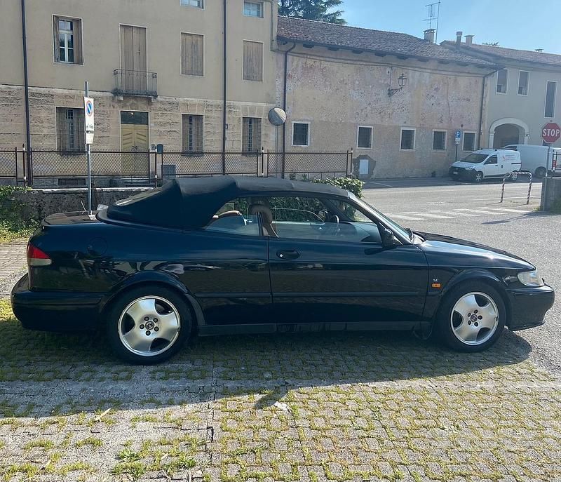 Usata Saab 9-3 Cabriolet 131 CV (96 kW) 2000 Nero Cabrio