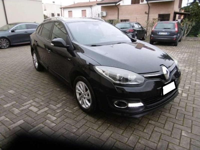 Nero Usata 2016 Renault Mégane III LIMITED Station wagon | 5400 € (Ottimo prezzo) - Immagine 1/4
