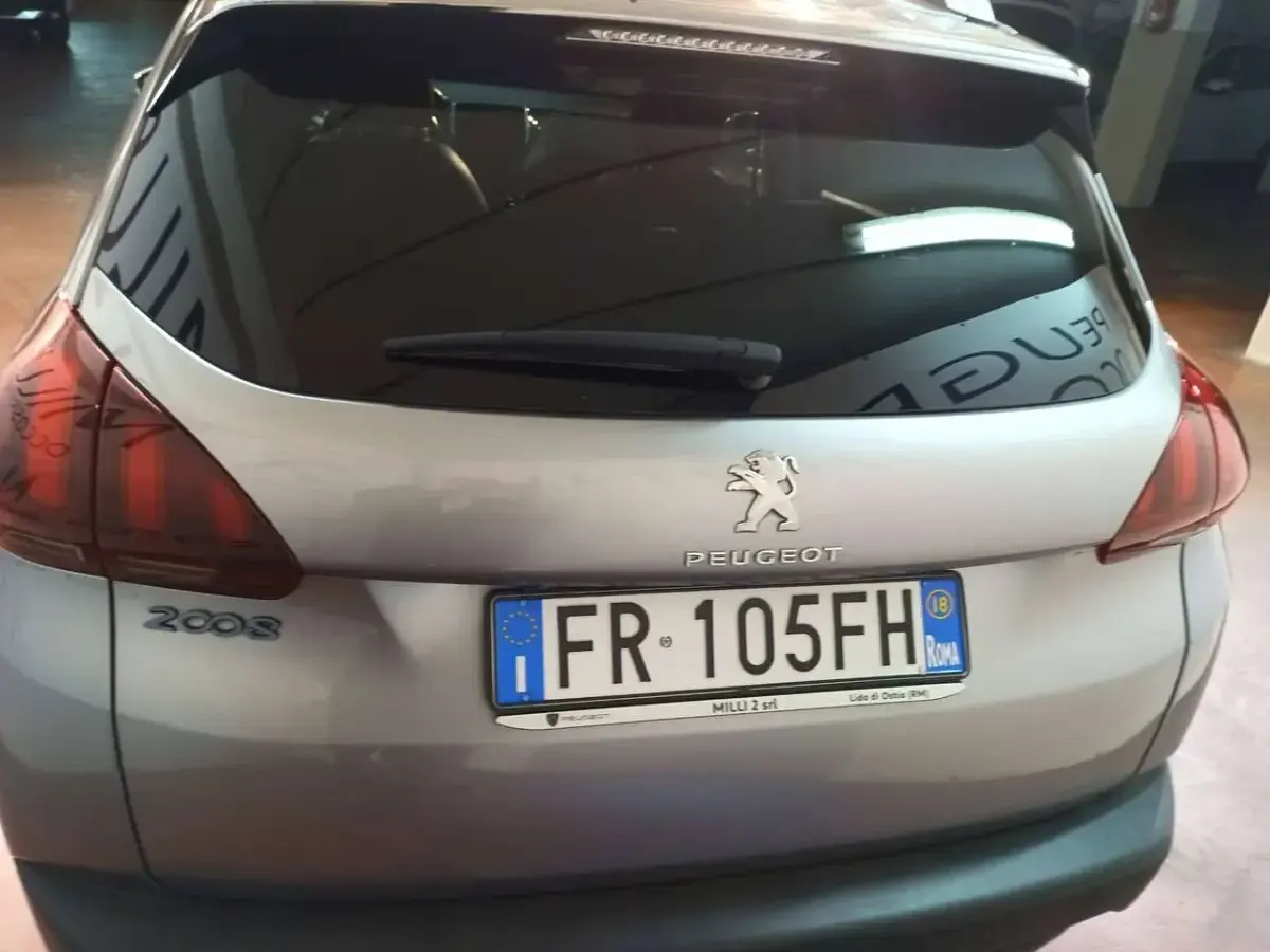 Usata Peugeot 2008 Allure 99 CV (72 kW) 2018 Artense SUV