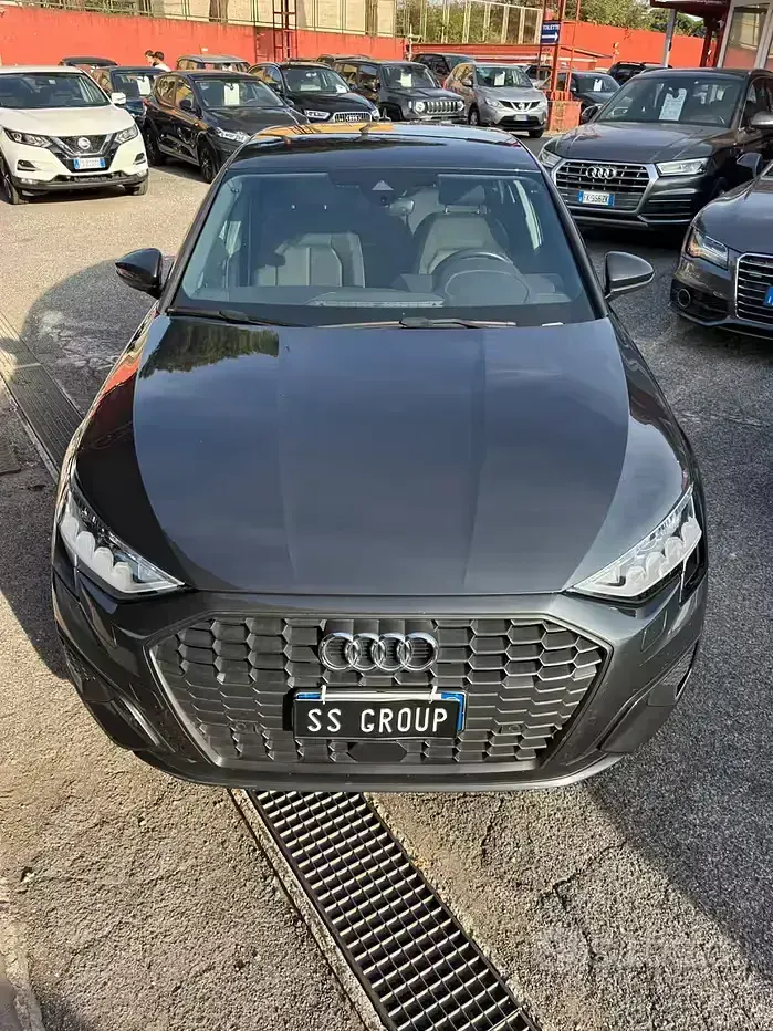 Usata Audi A3 S-Line 150 CV (110 kW) 2020 Grigio Berlina