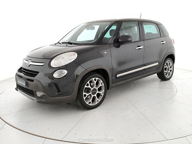 Grigio scuro Usata 2016 Fiat 500L Trekking Monovolume | 10.400 € (Cara) - Immagine 1/4