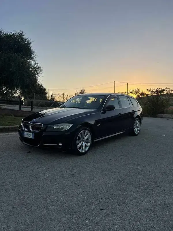 Usata BMW 318 143 CV (105 kW) 2011 Station wagon