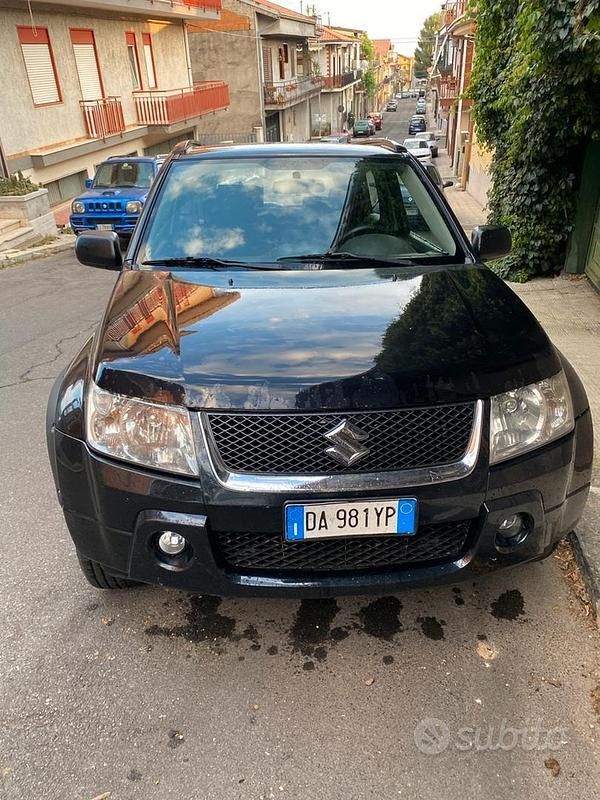 Usata Suzuki Grand Vitara 129 CV (94 kW) 2006 Nero SUV