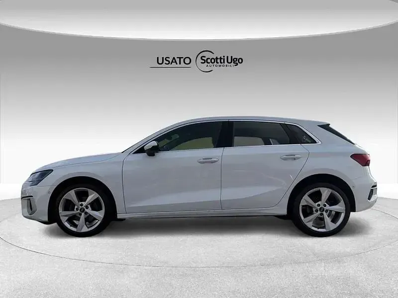 Usata Audi A3 Sportback Advanced 110 CV (80 kW) 2023 Bianco Utilitaria