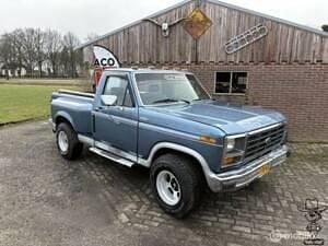 Usata Ford F-150 XL 213 CV (156 kW) 1982 Blu Pick-up