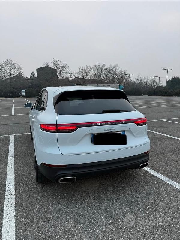 Usata Porsche Cayenne 340 CV (250 kW) 2018 SUV