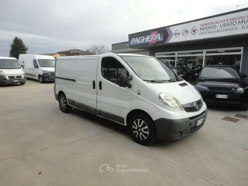 Bianco Usata 2012 Opel Vivaro Monovolume | 6300 € (Super prezzo) - Immagine 1/4