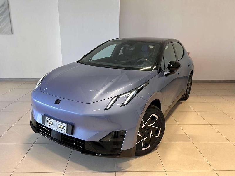 Nuova Lynk & Co 02 102 CV (75 kW) 2025 Cosmic blue SUV