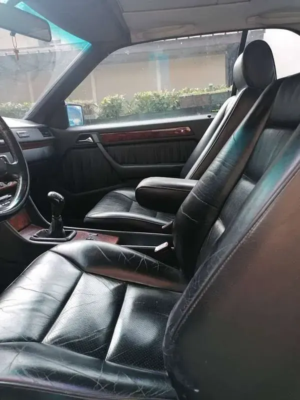Usata Mercedes 200 118 CV (86 kW) 1991 Coupé