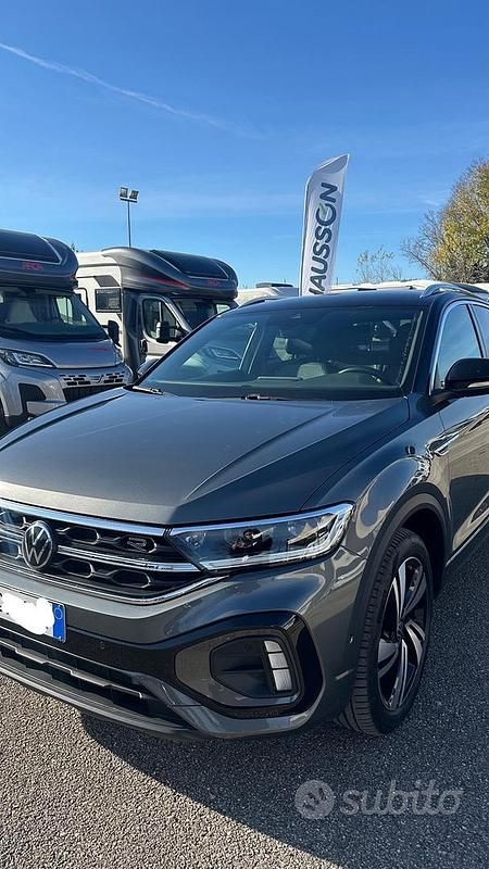 Usata VW T-Roc R-line 150 CV (110 kW) 2022 Grigio SUV