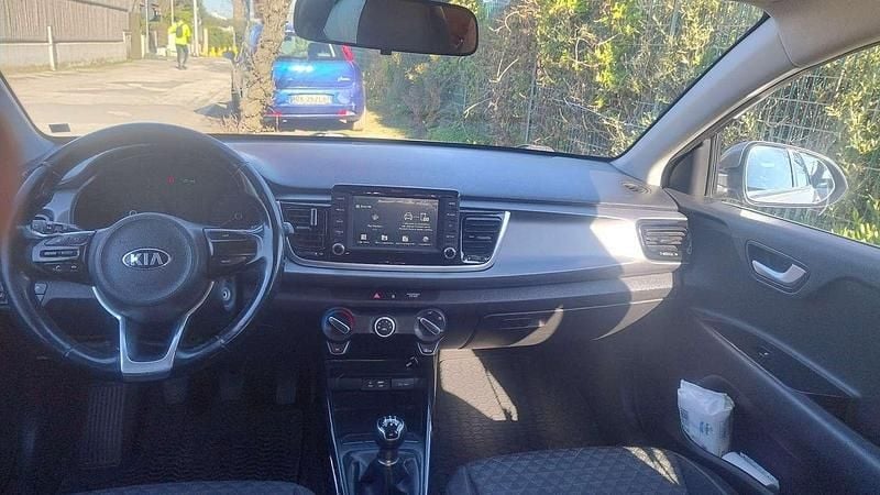 Usata Kia Rio 82 CV (60 kW) 2017 Berlina