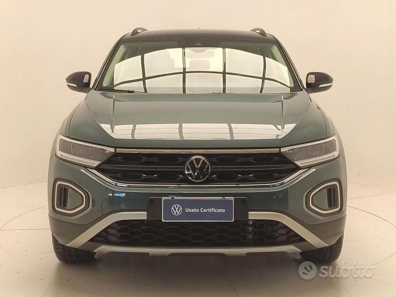 Usata VW T-Roc Life 116 CV (85 kW) 2025 Blu SUV