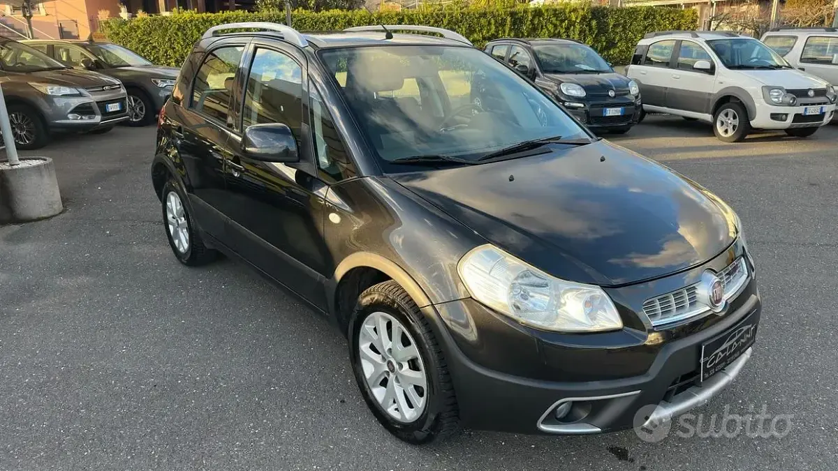 Usata Fiat Sedici Emotion 135 CV (99 kW) 2013 Nero SUV