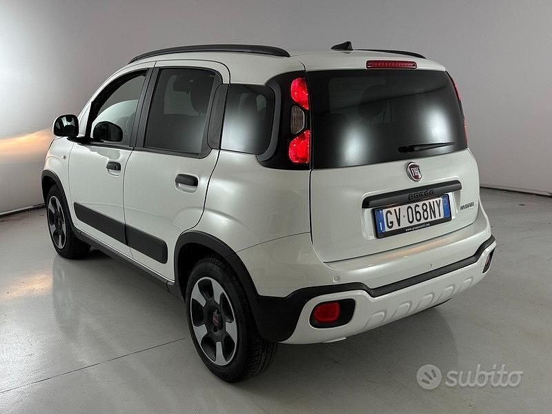 Usata Fiat Panda Cross Cross 70 CV (51 kW) 2024 Bianco gelato Utilitaria