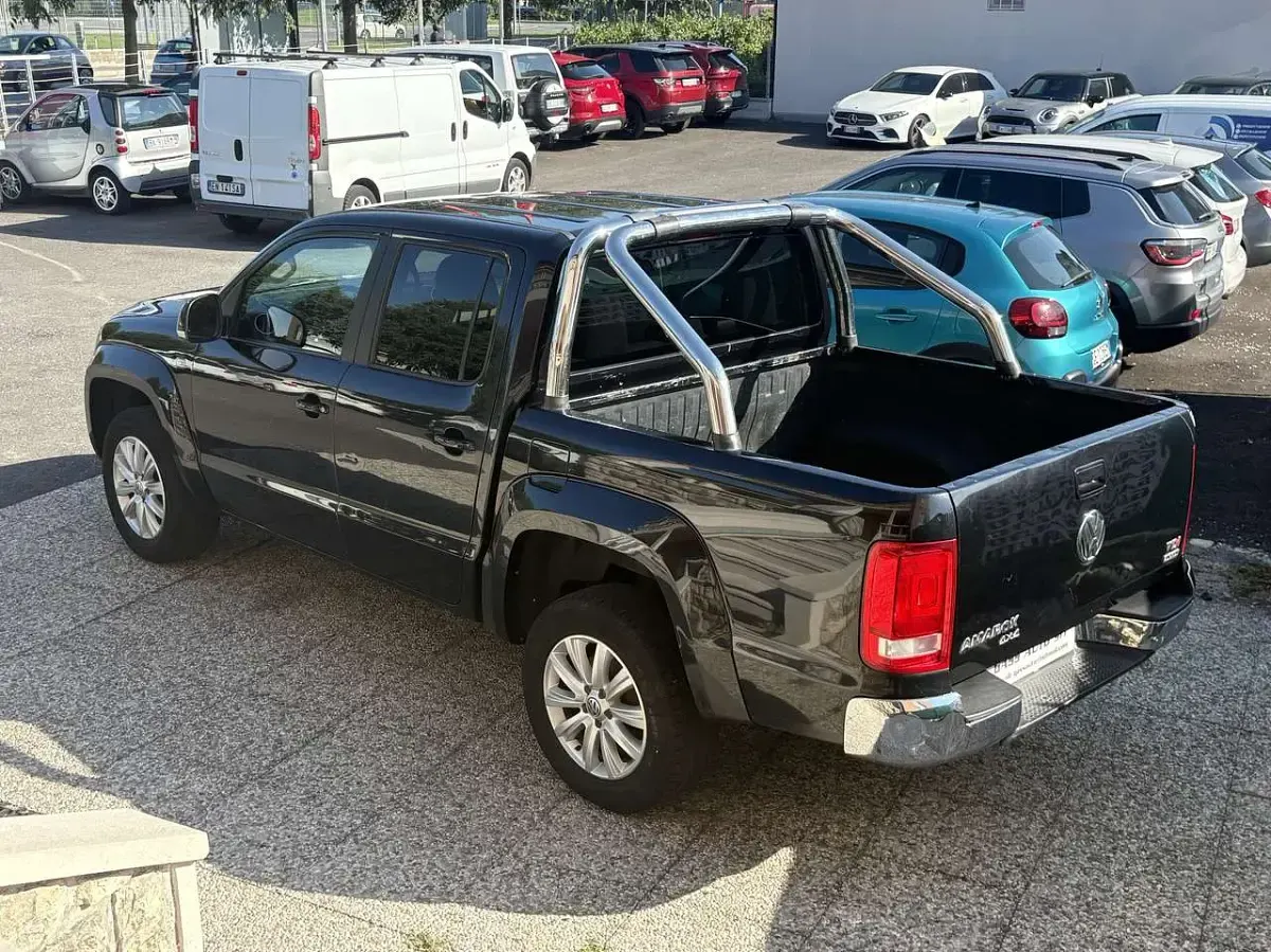 Usata VW Amarok 163 CV (119 kW) 2011 Nero Pick-up