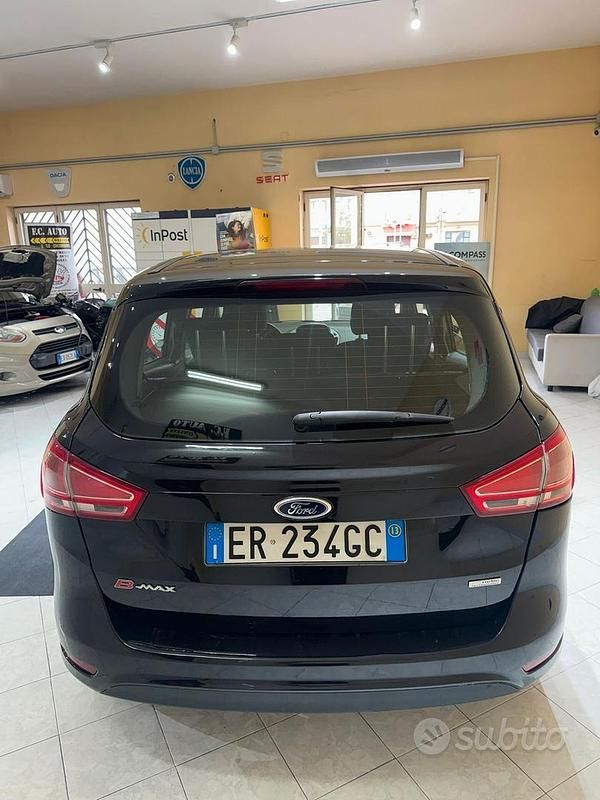Usado Ford B-MAX Business Edition 75 CV (55 kW) 2013 Negro Monovolumen