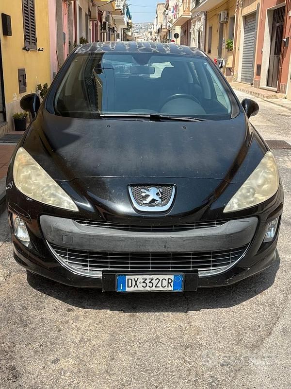 Usata Peugeot 308 Premium 112 CV (82 kW) 2009 Nero Utilitaria