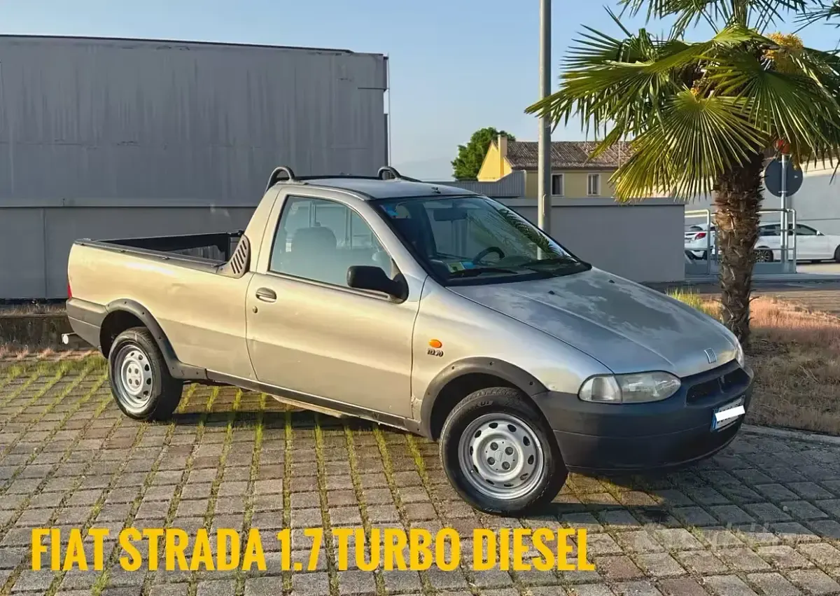 Usata Fiat Strada 69 CV (50 kW) 1999 Pick-up