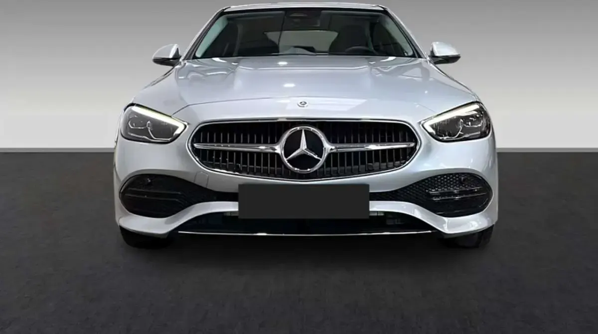 Usata Mercedes C200 Advanced Plus 163 CV (119 kW) 2025 Argento Berlina