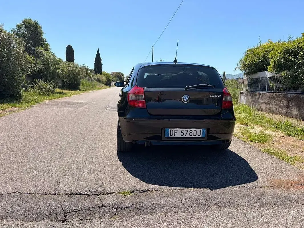 Usata BMW 120 163 CV (119 kW) 2007 Utilitaria