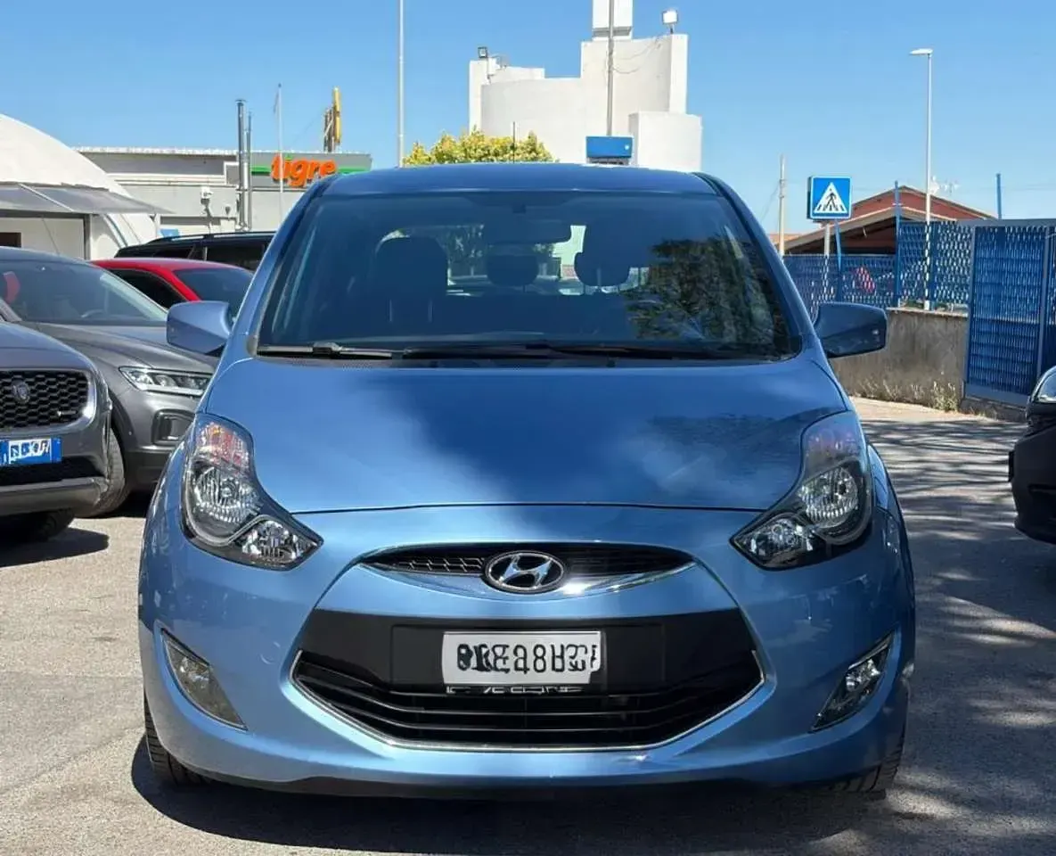 Usata Hyundai ix20 Comfort 116 CV (85 kW) 2013 Celeste Utilitaria