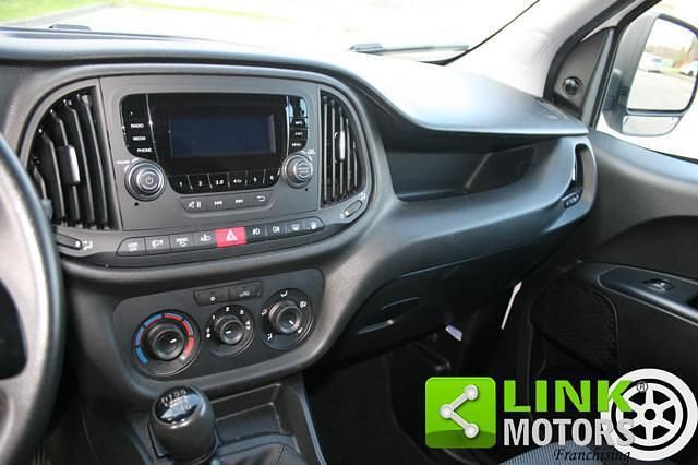 Usata Fiat Doblò 120 CV (88 kW) 2016 Bianco Monovolume