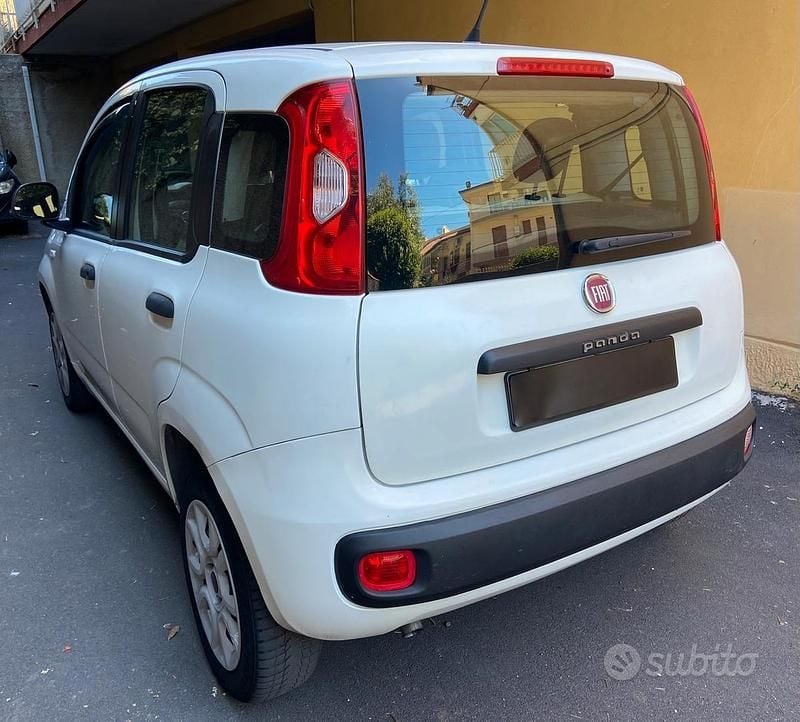Usata Fiat Panda Lounge 85 CV (62 kW) 2015 Utilitaria