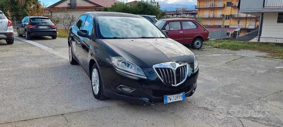 Usata Lancia Delta 120 CV (88 kW) 2009 Nero Utilitaria