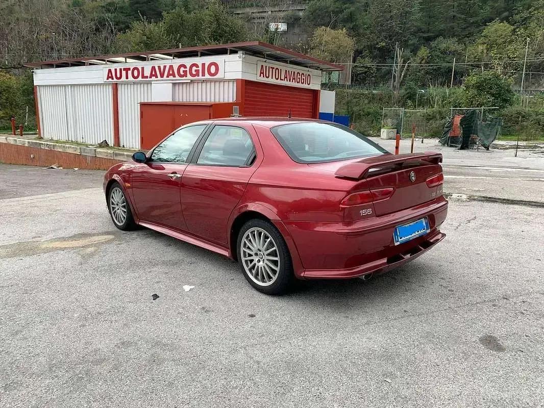 Usata Alfa Romeo 156 190 CV (139 kW) 2000 Rosso Berlina