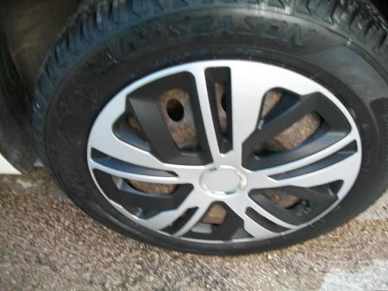 Usata Suzuki Celerio Style 67 CV (49 kW) 2019 Bianco Utilitaria