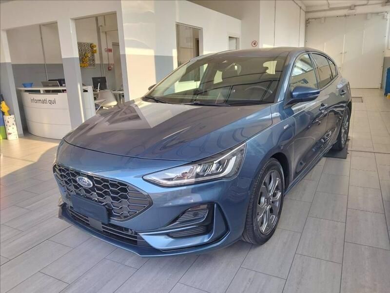 Usata 2022 Ford Focus ST-Line X Tre volumi | 18.900 € (Buon prezzo) - Immagine 1/4