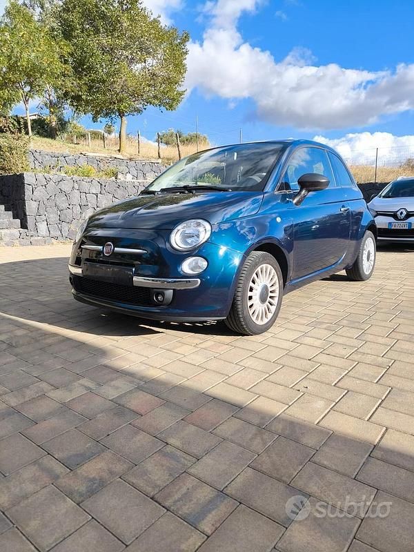 Blu Usata 2013 Fiat 500 Lounge Monovolume | 6700 € (Ottimo prezzo) - Immagine 1/4