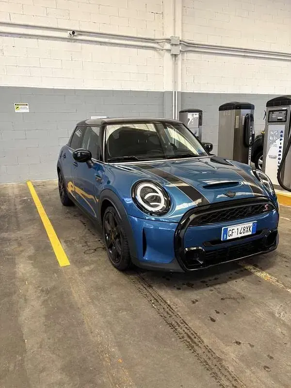 Usata Mini Cooper S Classic 178 CV (130 kW) 2021 Blu Utilitaria