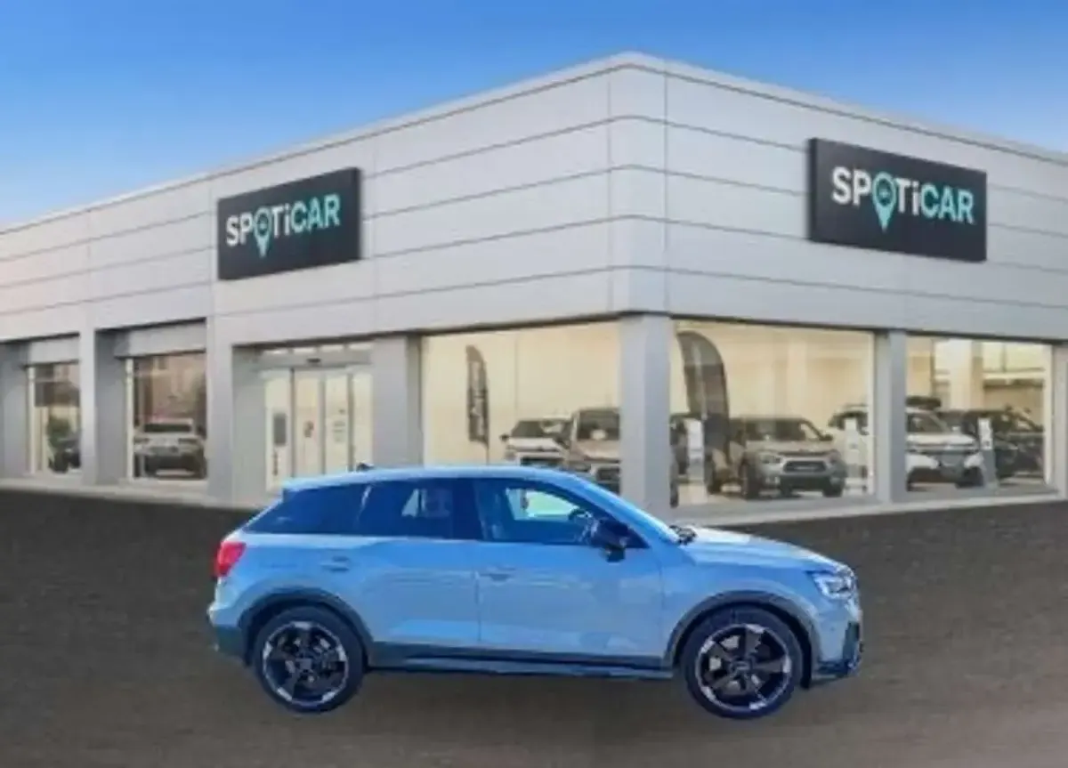 Usata Audi SQ2 Sport 300 CV (220 kW) 2021 Grigio amazonite SUV