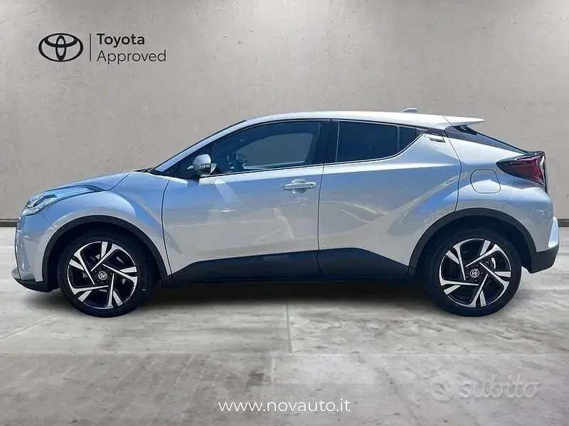 Usata Toyota C-HR Trend 122 CV (89 kW) 2022 Grigio SUV