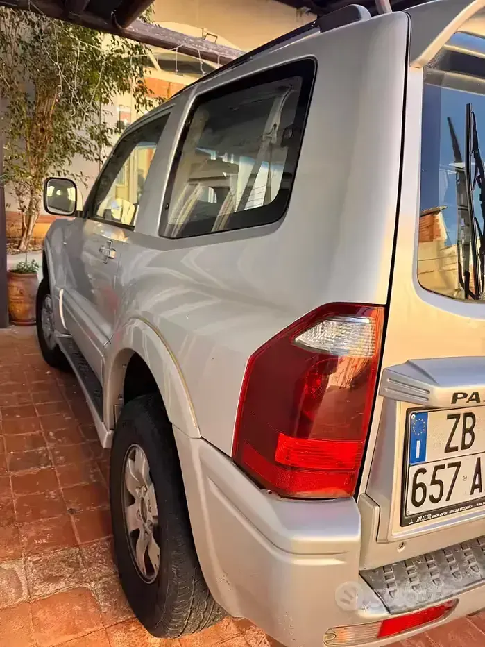 Usata Mitsubishi Pajero 160 CV (117 kW) 2003 SUV