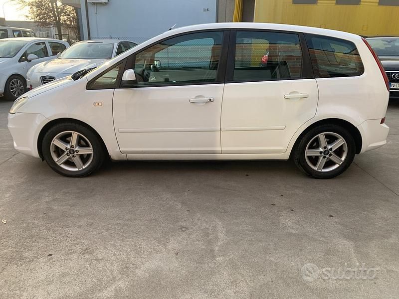 Usata Ford C-MAX 110 CV (80 kW) 2009 Bianco Monovolume