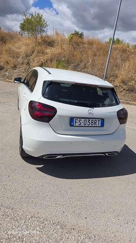 Usata Mercedes 200 136 CV (100 kW) 2017 Bianco Berlina