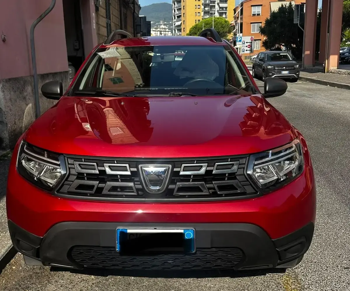 Usata Dacia Duster Essentiel 101 CV (74 kW) 2022 Rosso SUV