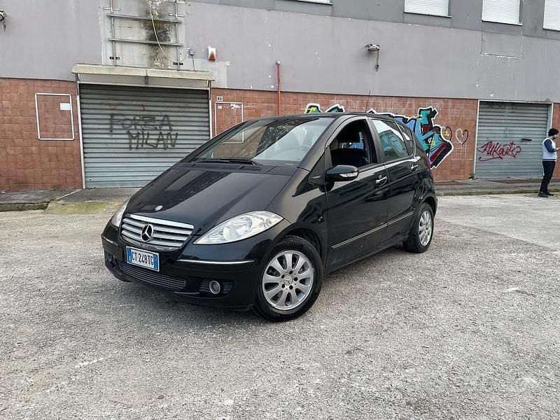 Usata Mercedes A180 Avantgarde 110 CV (80 kW) 2006 Nero Berlina
